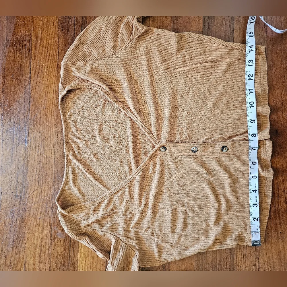 ALO YOGA Ribbed Cropped Whisper Cardigan‎ Long Sleeve Button Crop Top Toffee L